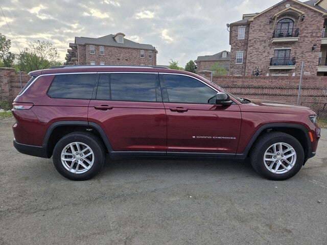 2022 Jeep Grand Cherokee L Laredo