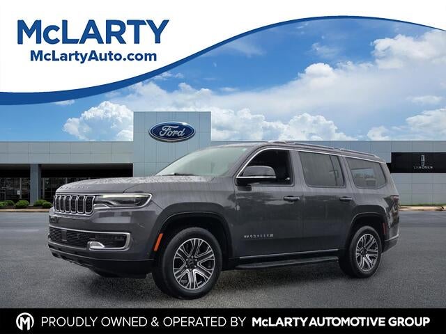 2025 Jeep Wagoneer Base