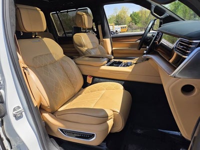 2023 Jeep Grand Wagoneer Series III