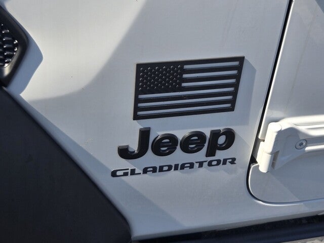 2020 Jeep Gladiator Sport