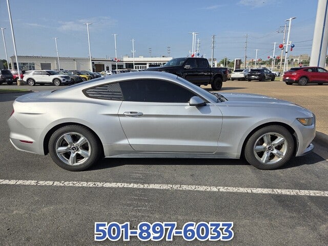 2016 Ford Mustang V6