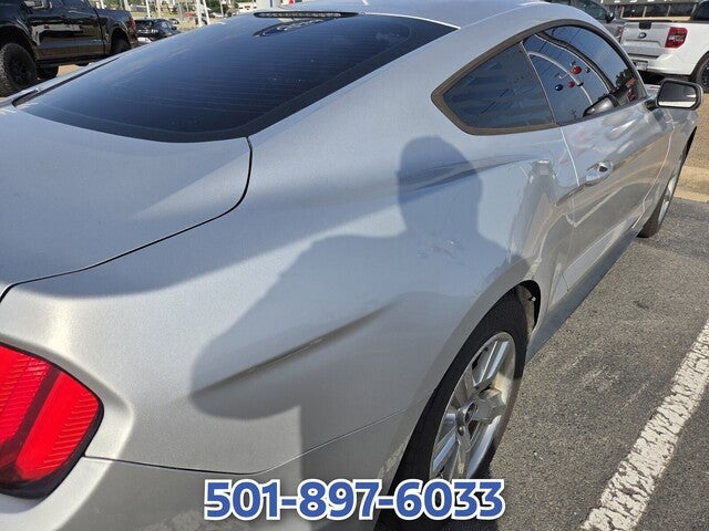 2016 Ford Mustang V6