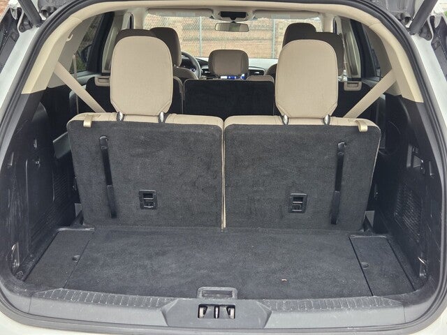 2020 Ford Explorer Base