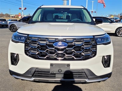 2025 Ford Explorer Platinum