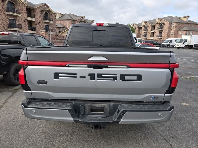 2022 Ford F-150 Lightning Lariat