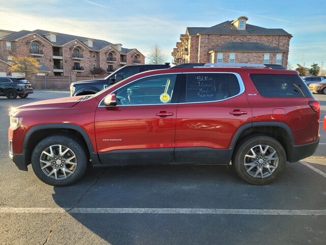 2023 GMC Acadia SLE
