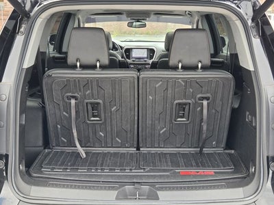 2022 GMC Acadia AT4