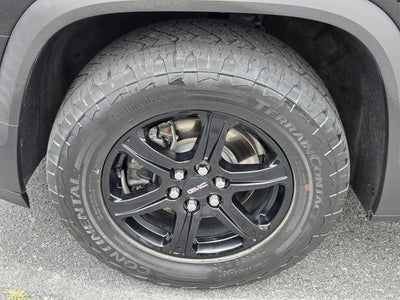 2022 GMC Acadia AT4