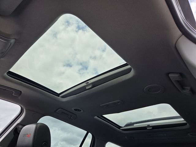 2022 GMC Acadia AT4