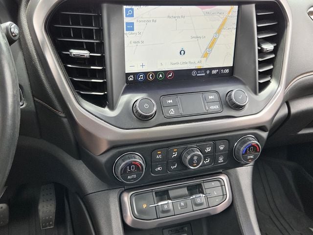 2022 GMC Acadia AT4