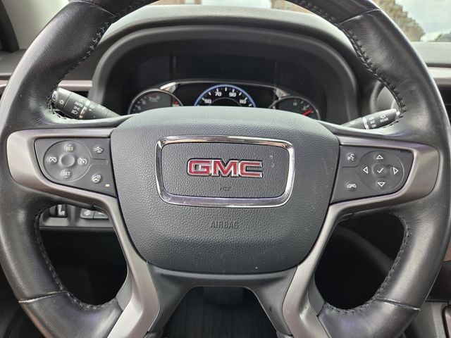 2022 GMC Acadia AT4