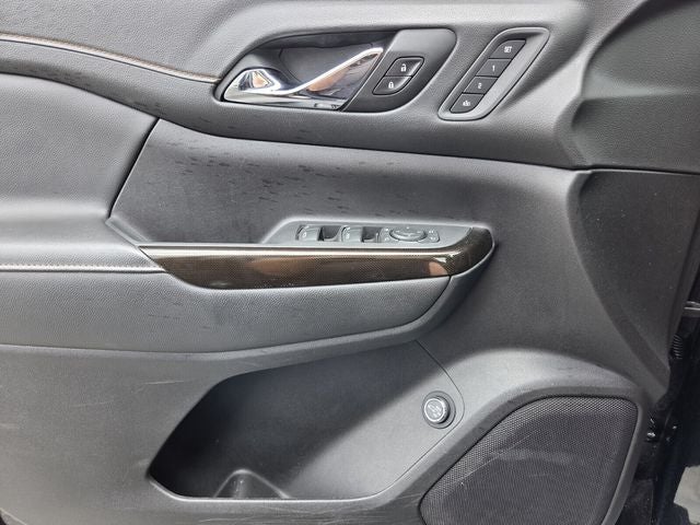 2022 GMC Acadia AT4