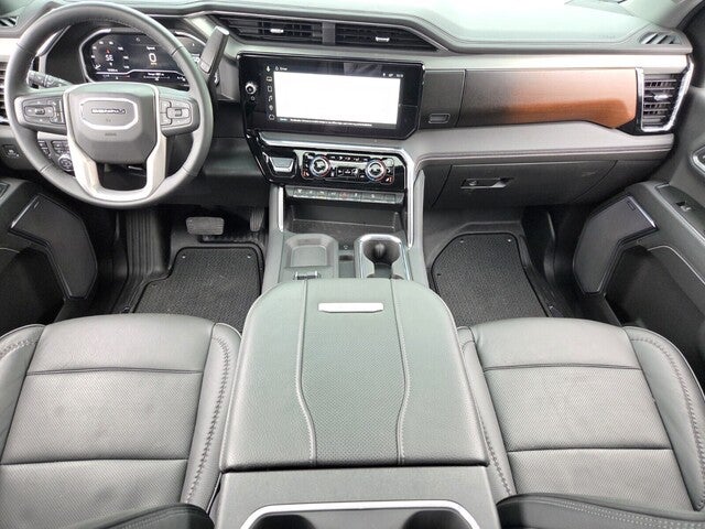 2025 GMC Sierra 2500HD Denali