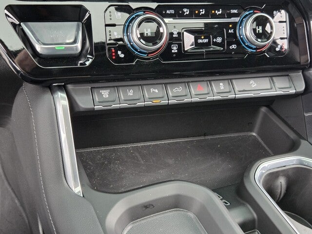 2025 GMC Sierra 2500HD Denali