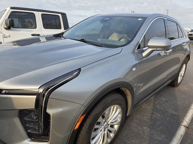 2024 Cadillac XT4 Luxury