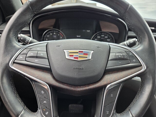 2021 Cadillac XT5 Premium Luxury