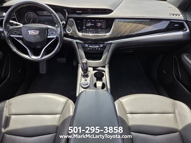 2022 Cadillac XT6 Premium Luxury
