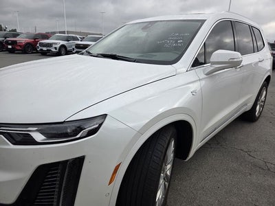 2023 Cadillac XT6 Premium Luxury