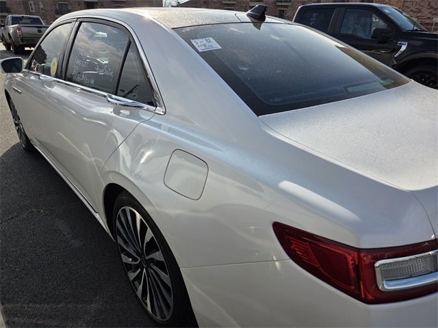 2018 Lincoln Continental Black Label