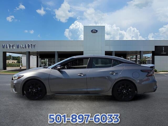 2022 Nissan Maxima SR