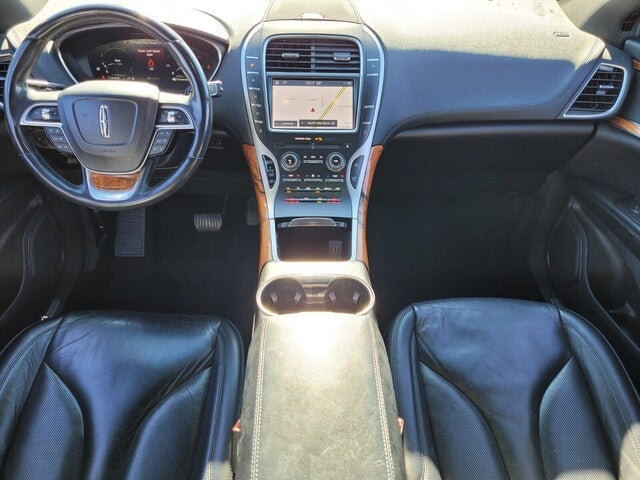 2019 Lincoln Nautilus Select