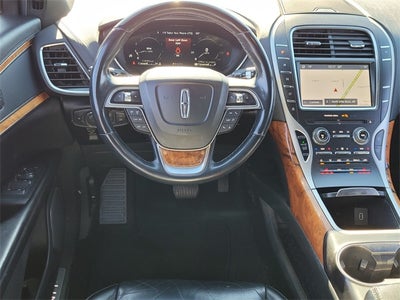 2019 Lincoln Nautilus Select