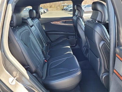 2019 Lincoln Nautilus Select