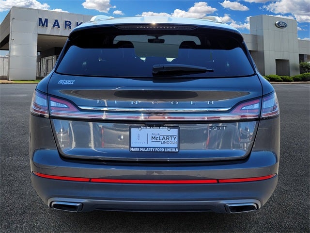 2019 Lincoln Nautilus Select