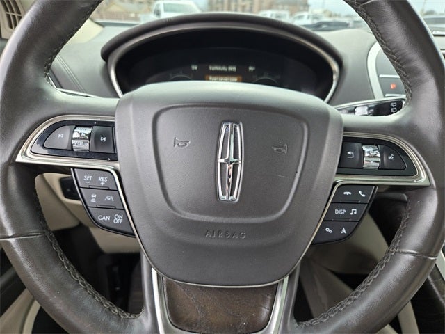 2019 Lincoln Nautilus Reserve