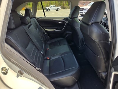 2020 Toyota RAV4 XLE Premium