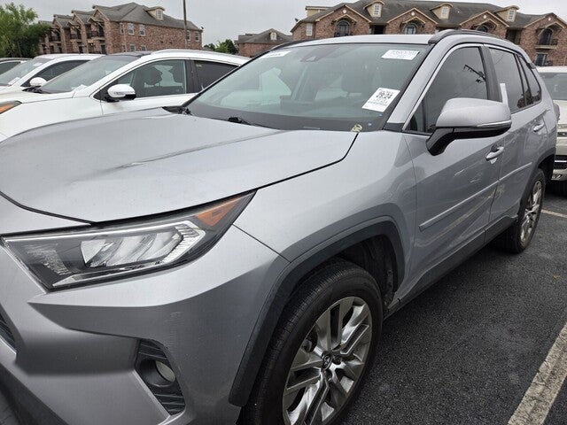2019 Toyota RAV4 XLE Premium