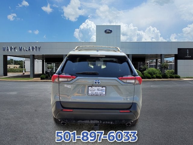2020 Toyota RAV4 Hybrid XLE
