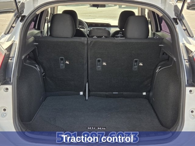 2025 Nissan Kicks Play S