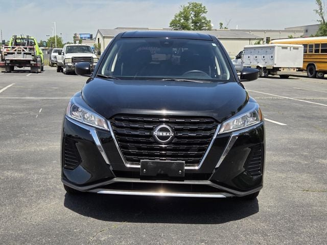 2023 Nissan Kicks S