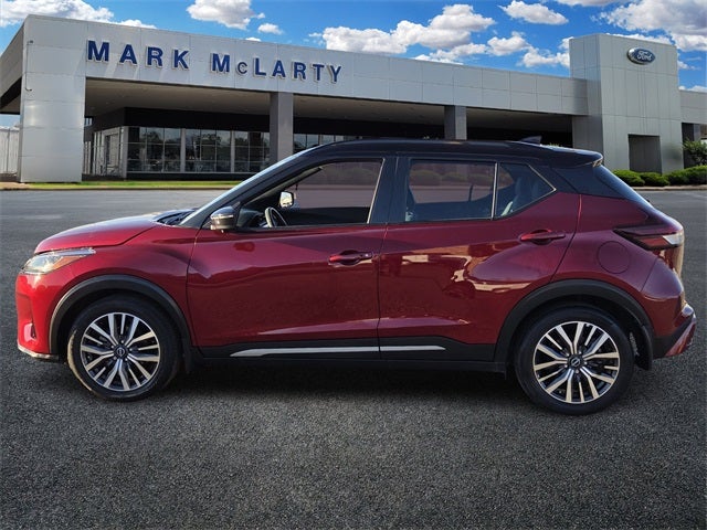 2023 Nissan Kicks SR