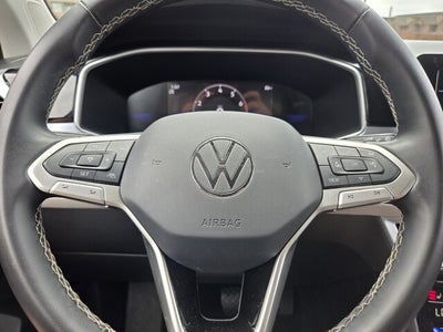 2025 Volkswagen Taos 1.5T SE