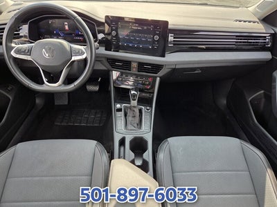 2025 Volkswagen Jetta 1.5T SE