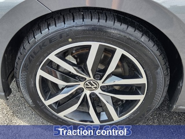 2025 Volkswagen Jetta 1.5T SE