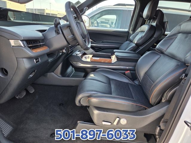 2025 Lincoln Navigator Black Label
