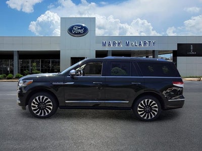 2022 Lincoln Navigator Black Label