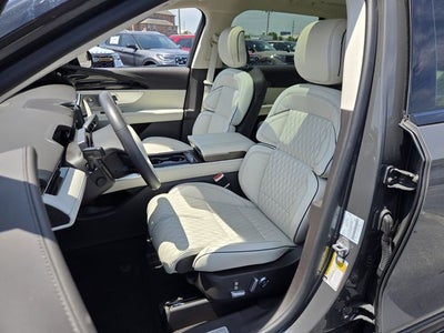 2025 Lincoln Nautilus Black Label
