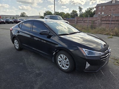 2020 Hyundai Elantra SE