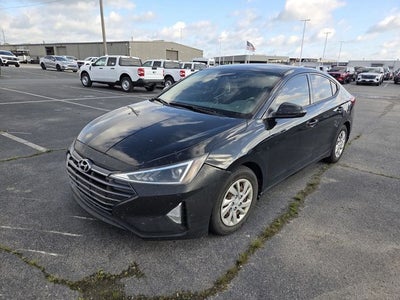 2020 Hyundai Elantra SE