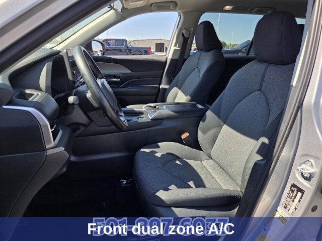 2025 Toyota Grand Highlander LE