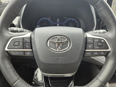 2023 Toyota Highlander Platinum