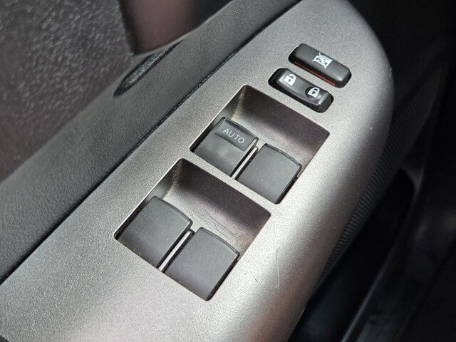 2013 Toyota Tundra Grade CrewMax