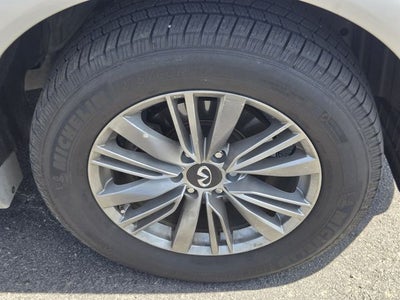 2018 INFINITI QX80 Base