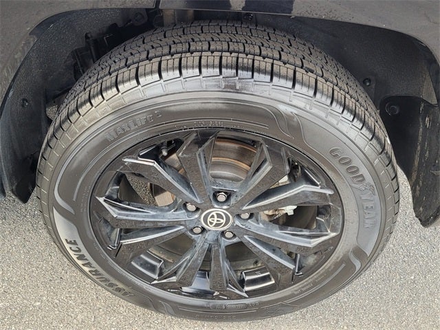 2022 Toyota RAV4 Hybrid SE