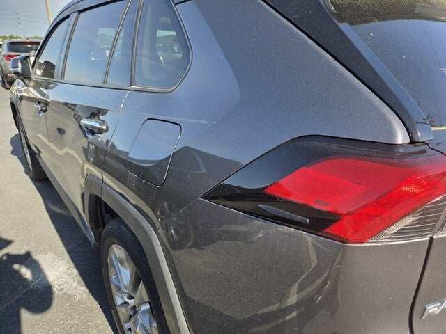 2020 Toyota RAV4 Limited