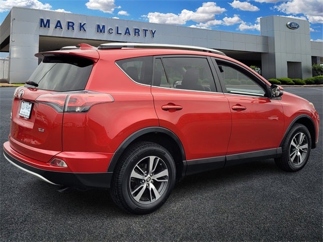 2017 Toyota RAV4 XLE